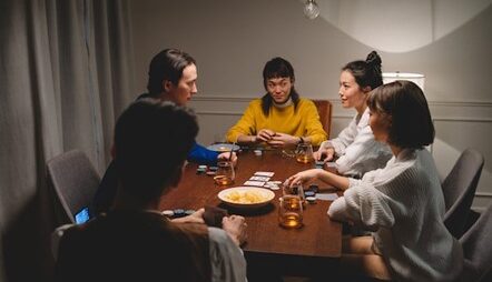 Póker online: Aprende dónde y cómo jugar