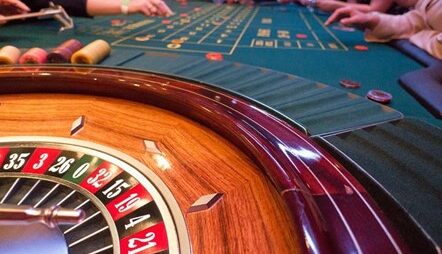 ¿Qué es el rollover en las promociones de casinos?